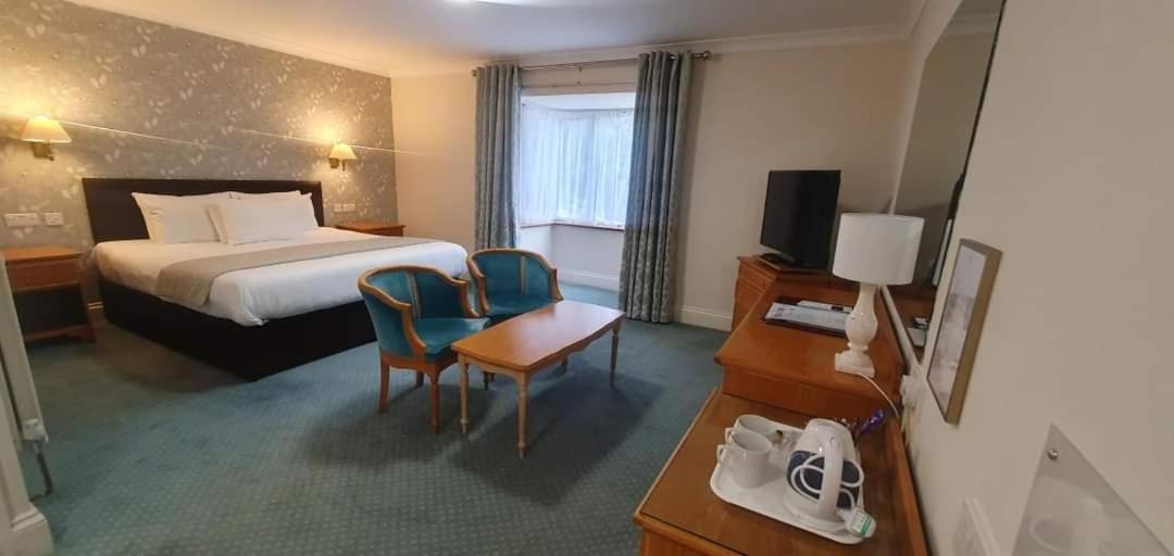 The Walnut Tree Hotel Bridgwater Exteriör bild