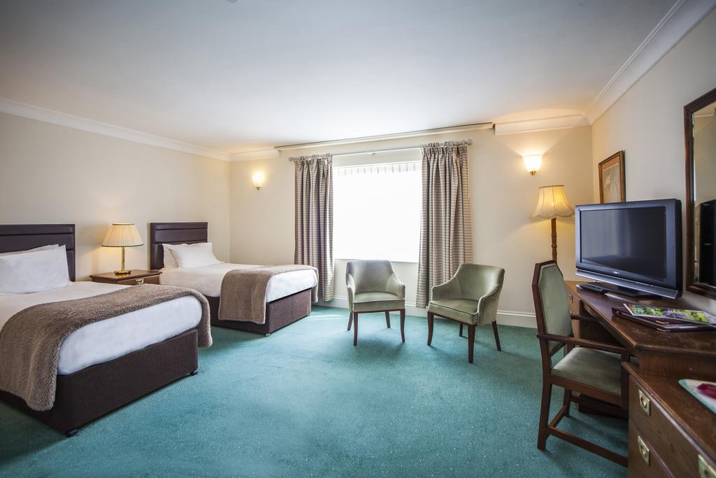 The Walnut Tree Hotel Bridgwater Exteriör bild