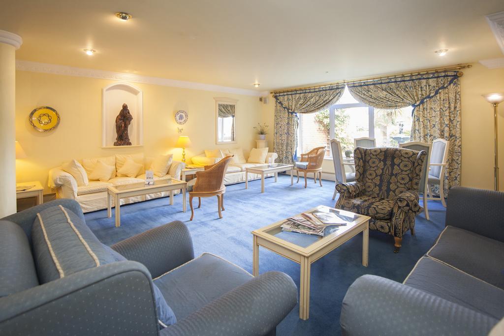 The Walnut Tree Hotel Bridgwater Exteriör bild