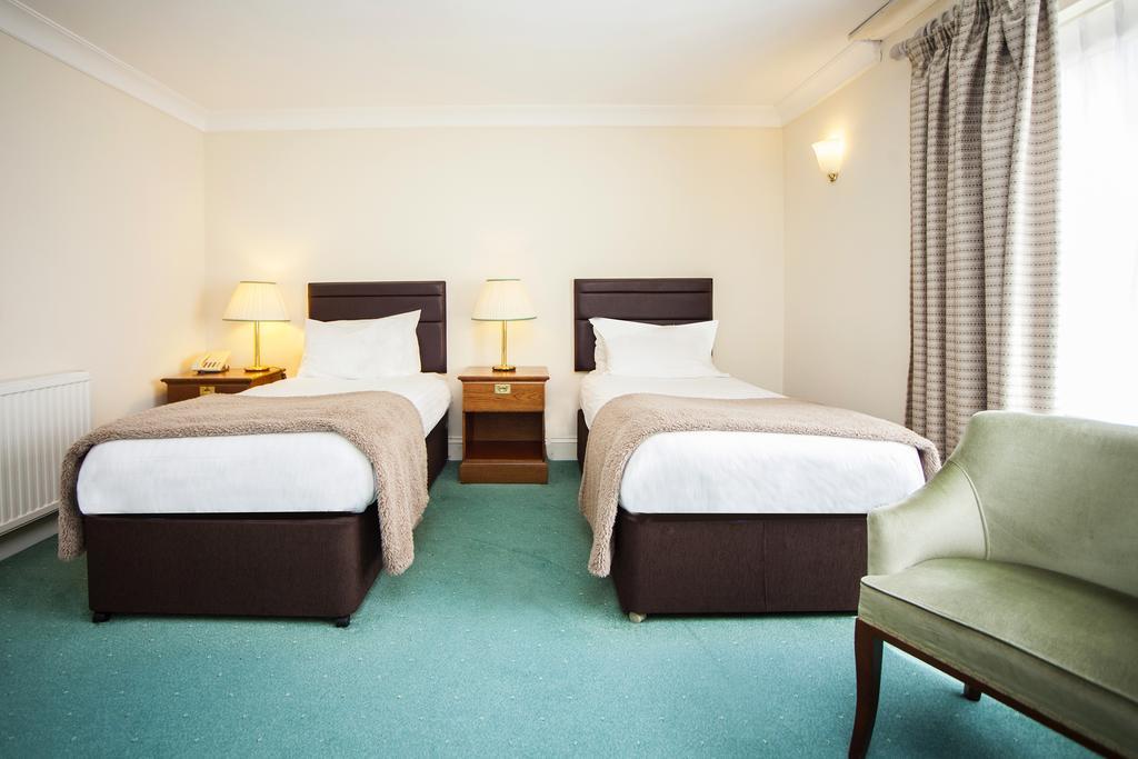 The Walnut Tree Hotel Bridgwater Exteriör bild