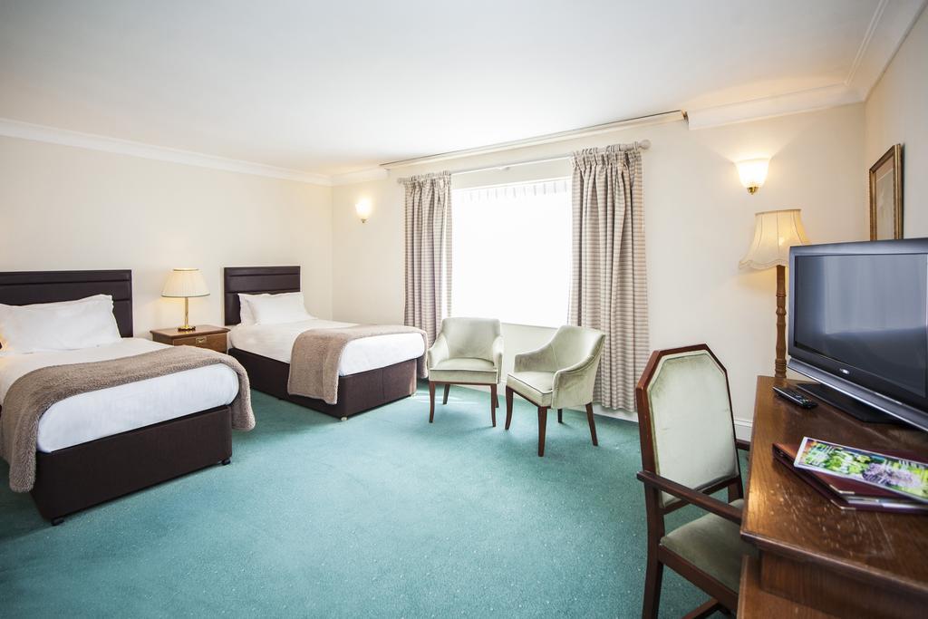 The Walnut Tree Hotel Bridgwater Exteriör bild