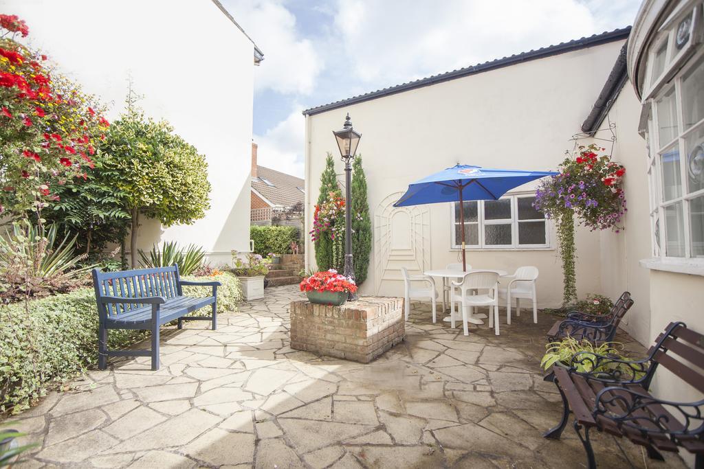 The Walnut Tree Hotel Bridgwater Exteriör bild